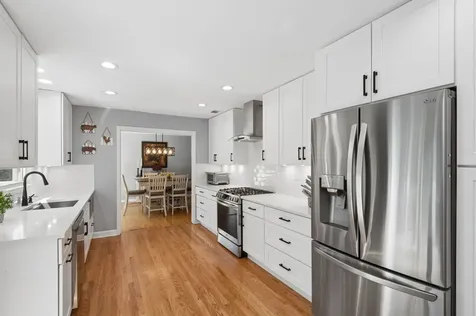 3923 Rutgers Lane Northbrook IL 60062