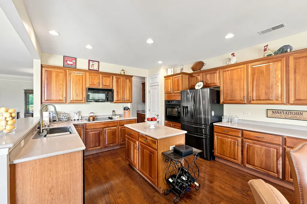 12908 Farm Hill Drive Huntley IL 60142