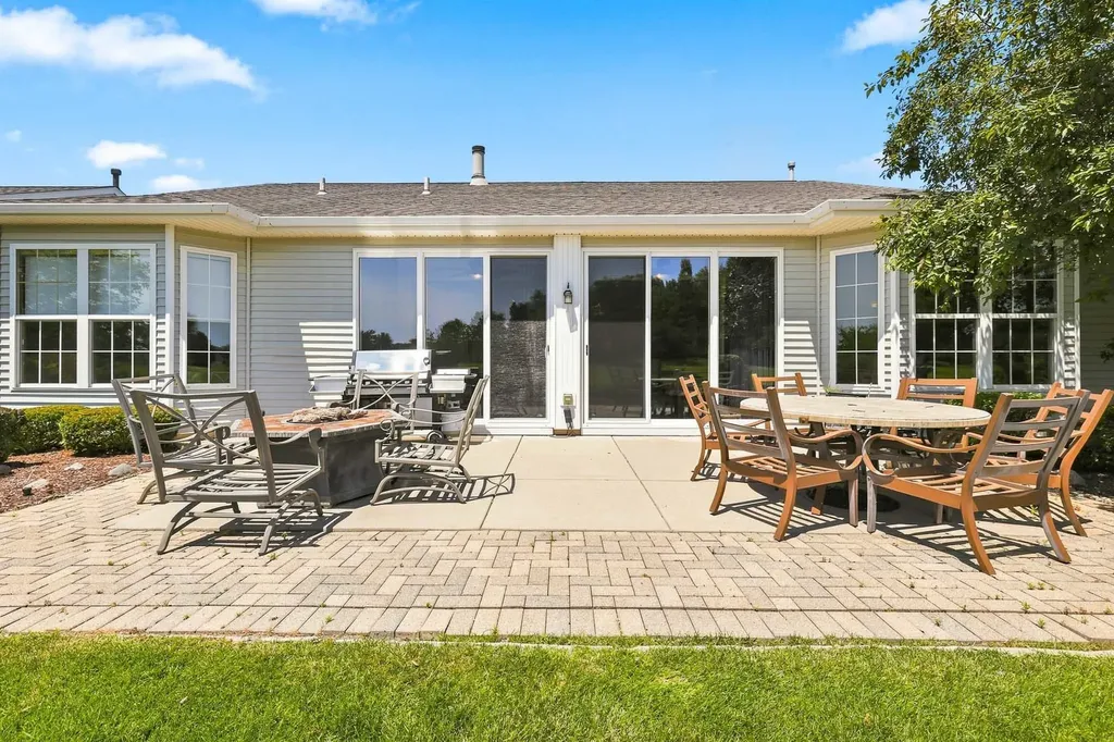 12908 Farm Hill Drive Huntley IL 60142