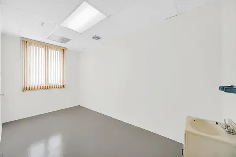 2201 West Roosevelt Road Broadview IL 60155