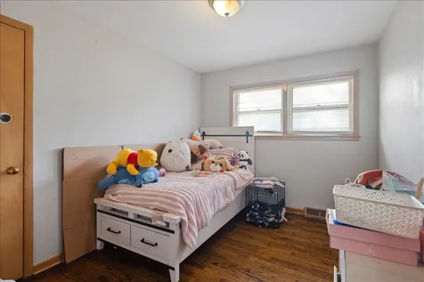 4912 Saint Paul Court Hillside IL 60162