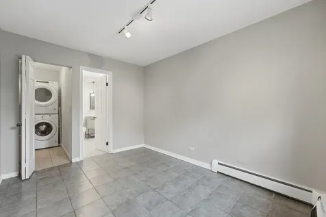 14 Robin Hood Lane Northfield IL 60093