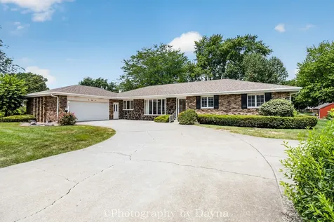 655 West End Drive Manteno IL 60950