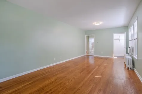 5515 North Monitor Avenue Chicago IL 60630