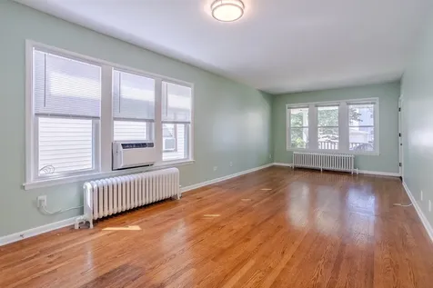 5515 North Monitor Avenue Chicago IL 60630