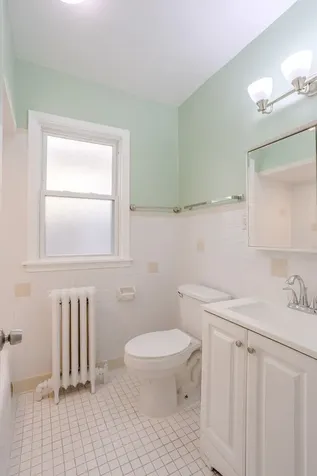 5515 North Monitor Avenue Chicago IL 60630