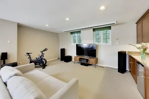 2648 North Southport Avenue Chicago IL 60614
