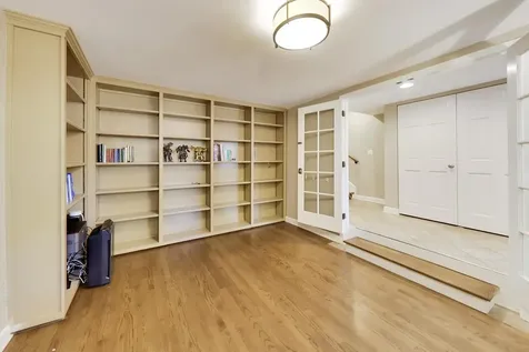 2648 North Southport Avenue Chicago IL 60614