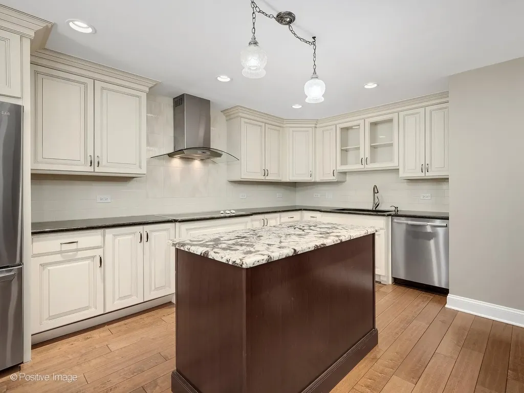 1401 Burr Oak Road Hinsdale IL 60521