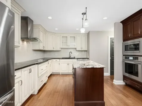 1401 Burr Oak Road Hinsdale IL 60521