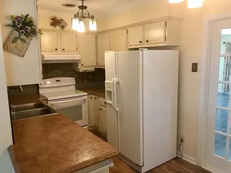 1714 Pike Street Peru IL 61354
