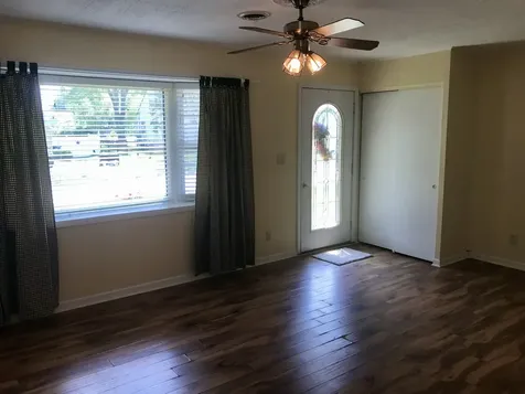 1714 Pike Street Peru IL 61354