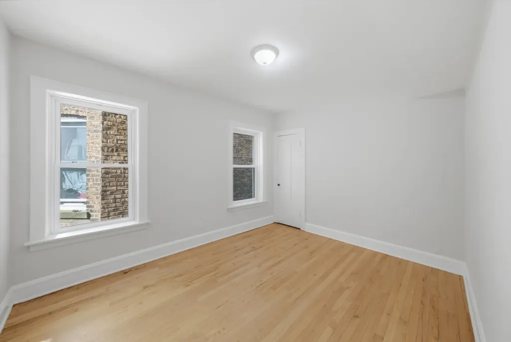 5706 North Maplewood Avenue Chicago IL 60659