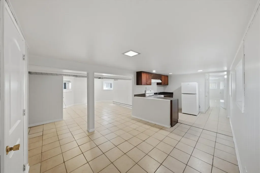 5706 North Maplewood Avenue Chicago IL 60659