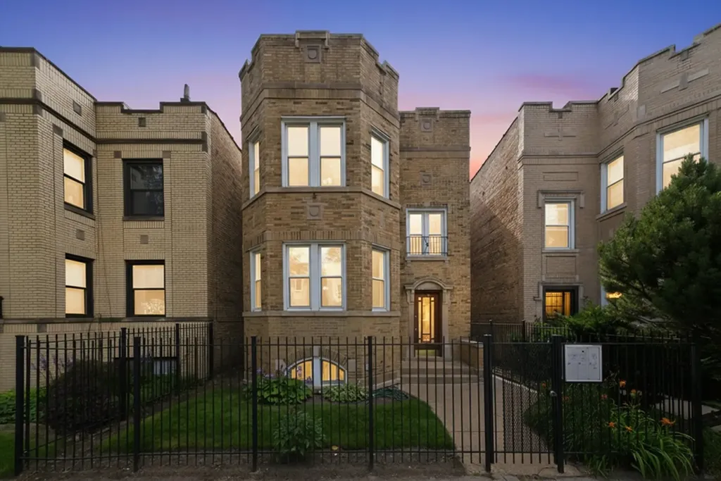 5706 North Maplewood Avenue Chicago IL 60659