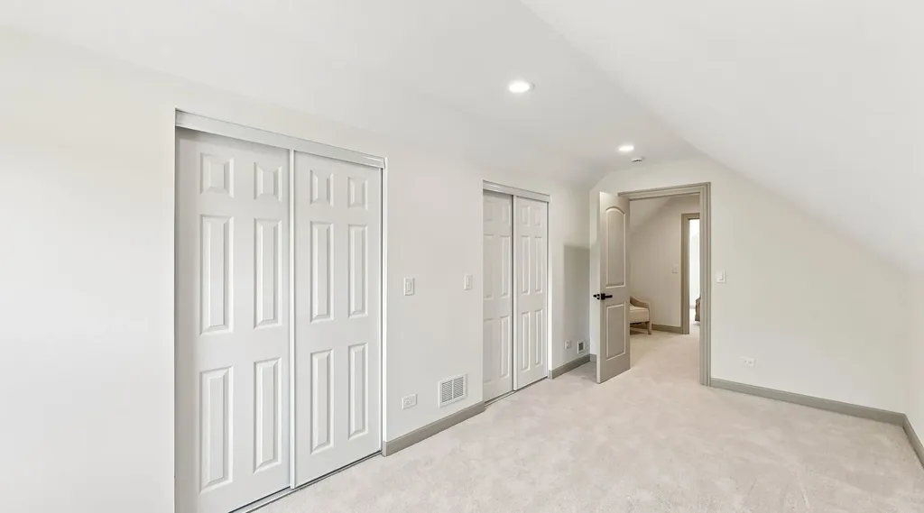 1223 West 112th Street Chicago IL 60643