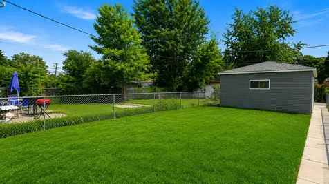 1223 West 112th Street Chicago IL 60643
