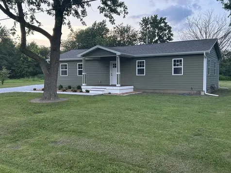 422 East 5th Avenue Rankin IL 60960