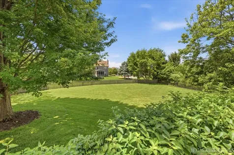 39W331 Mill Creek Circle Geneva IL 60134