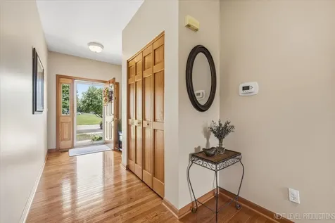 39W331 Mill Creek Circle Geneva IL 60134