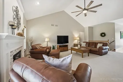 39W331 Mill Creek Circle Geneva IL 60134