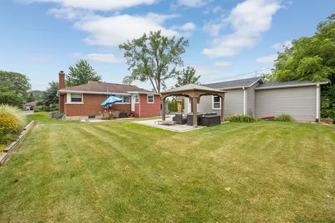 22 6TH Street Downers Grove IL 60515