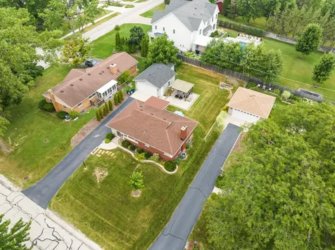 22 6TH Street Downers Grove IL 60515