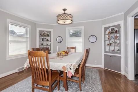 304 Perrin Avenue Bloomington IL 61701
