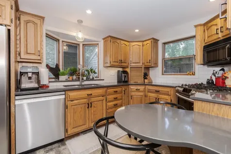 304 Perrin Avenue Bloomington IL 61701