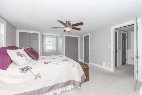 304 Perrin Avenue Bloomington IL 61701