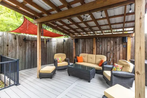 304 Perrin Avenue Bloomington IL 61701