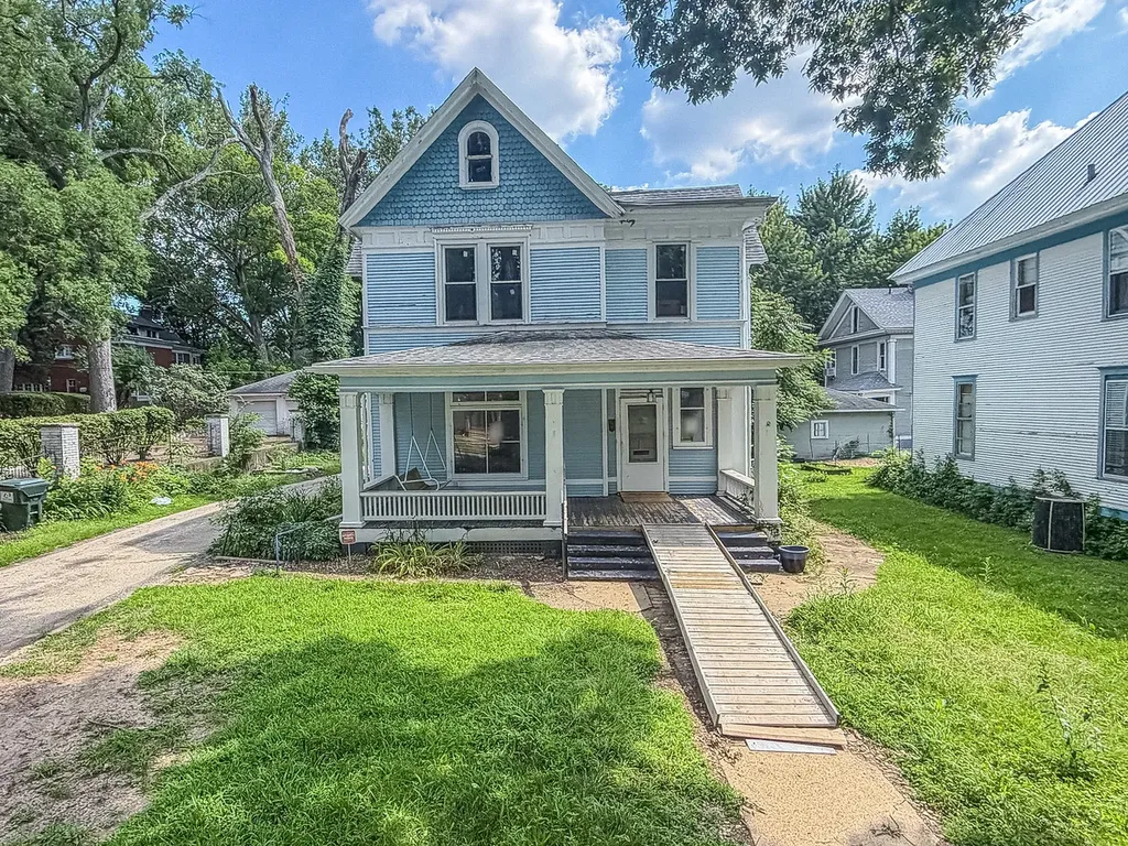 437 West Decatur Street Decatur IL 62522