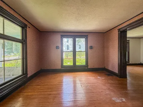 437 West Decatur Street Decatur IL 62522