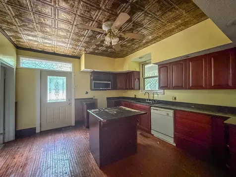 437 West Decatur Street Decatur IL 62522