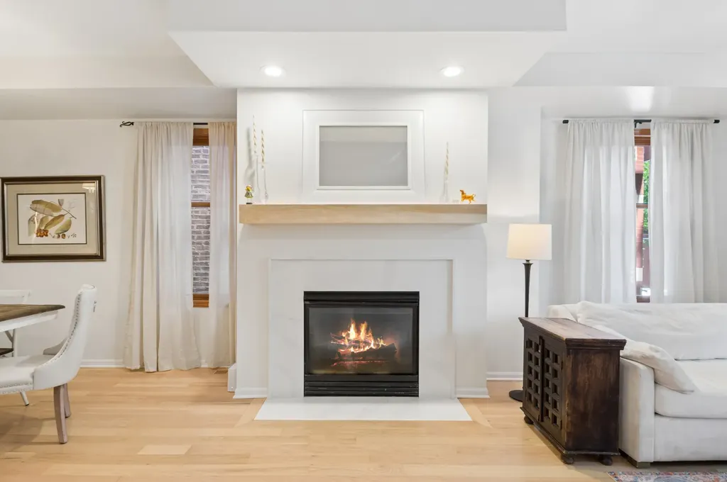 1958 North Bissell Street Chicago IL 60614