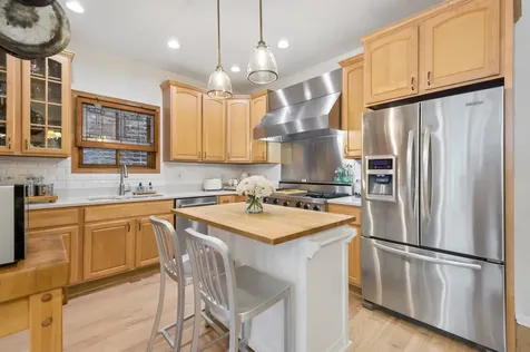 1958 North Bissell Street Chicago IL 60614