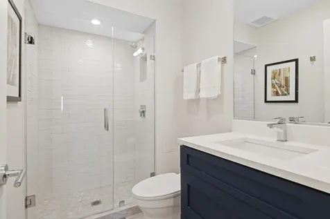 2100 North Lincoln Park West Street Chicago IL 60614