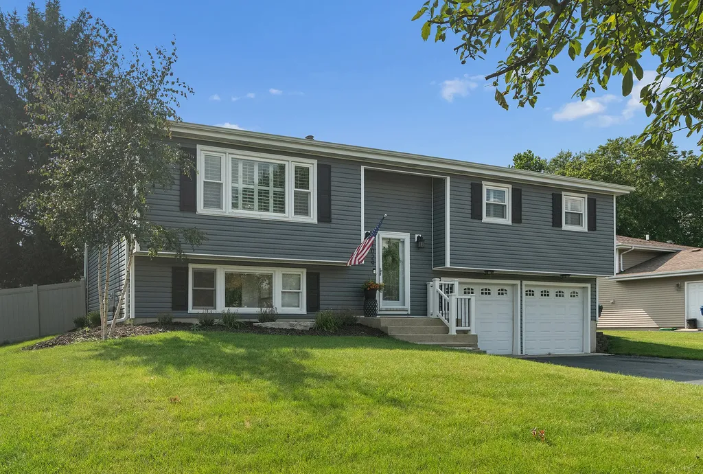 1029 South Cooper Street New Lenox IL 60451
