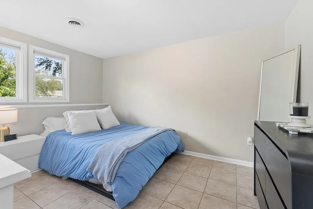 1029 South Cooper Street New Lenox IL 60451