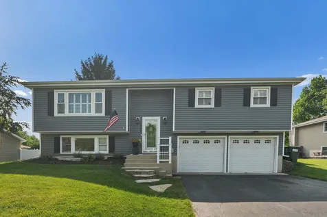 1029 South Cooper Street New Lenox IL 60451