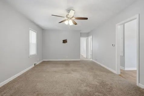 120 20TH Street East Moline IL 61244