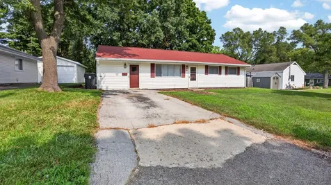 29 Norwood Drive Normal IL 61761