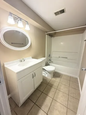 107 Colonial Parkway Yorkville IL 60560