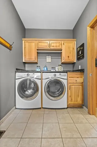 7205 Pierceshire Road Spring Grove IL 60081