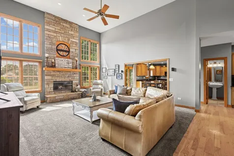 7205 Pierceshire Road Spring Grove IL 60081