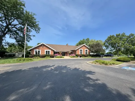 217 Lakeshore Lane Bloomingdale IL 60108