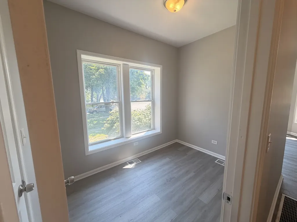 8755 South Cottage Grove Avenue Chicago IL 60619
