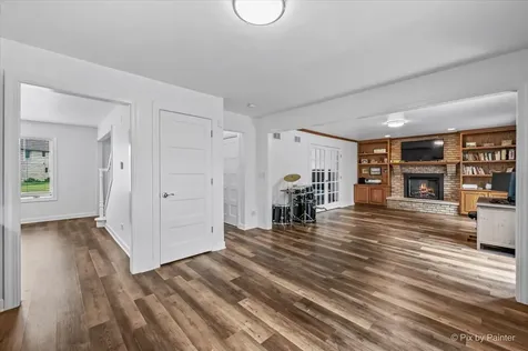 258 Cove Drive Flossmoor IL 60422