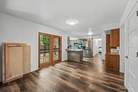 258 Cove Drive Flossmoor IL 60422