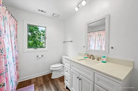 258 Cove Drive Flossmoor IL 60422